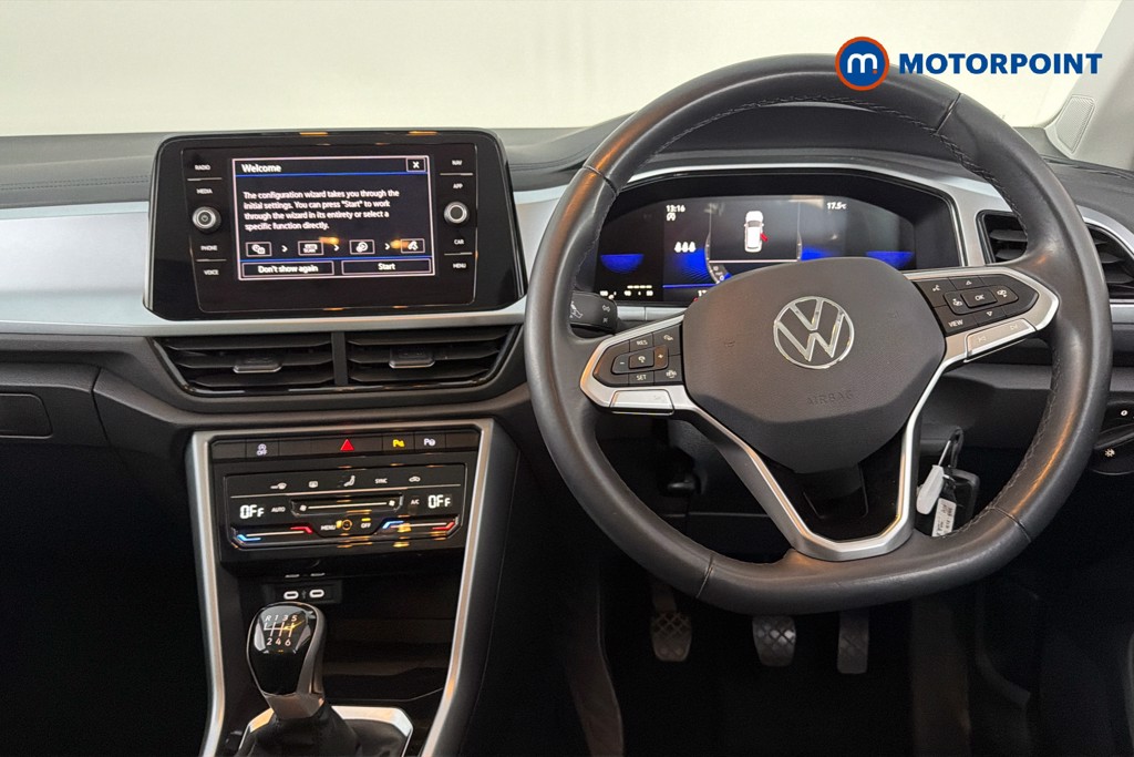 Volkswagen T-Roc Life Manual Petrol SUV - Stock Number (1665195) - 2nd supplementary image