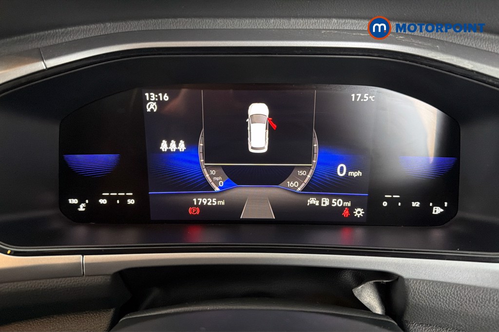 Volkswagen T-Roc Life Manual Petrol SUV - Stock Number (1665195) - 8th supplementary image