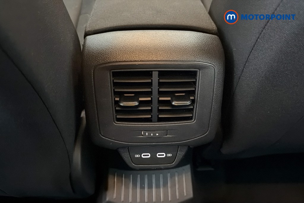 Volkswagen T-Roc Life Manual Petrol SUV - Stock Number (1665195) - 30th supplementary image