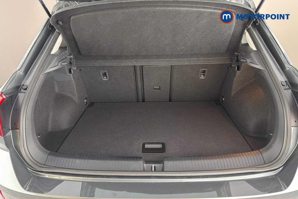Volkswagen T-Roc Life Manual Petrol SUV - Stock Number (1665195) - 33rd supplementary image