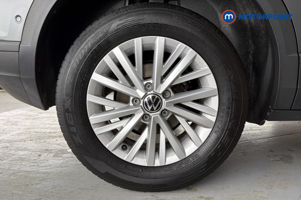 Volkswagen T-Roc Life Manual Petrol SUV - Stock Number (1665195) - 49th supplementary image