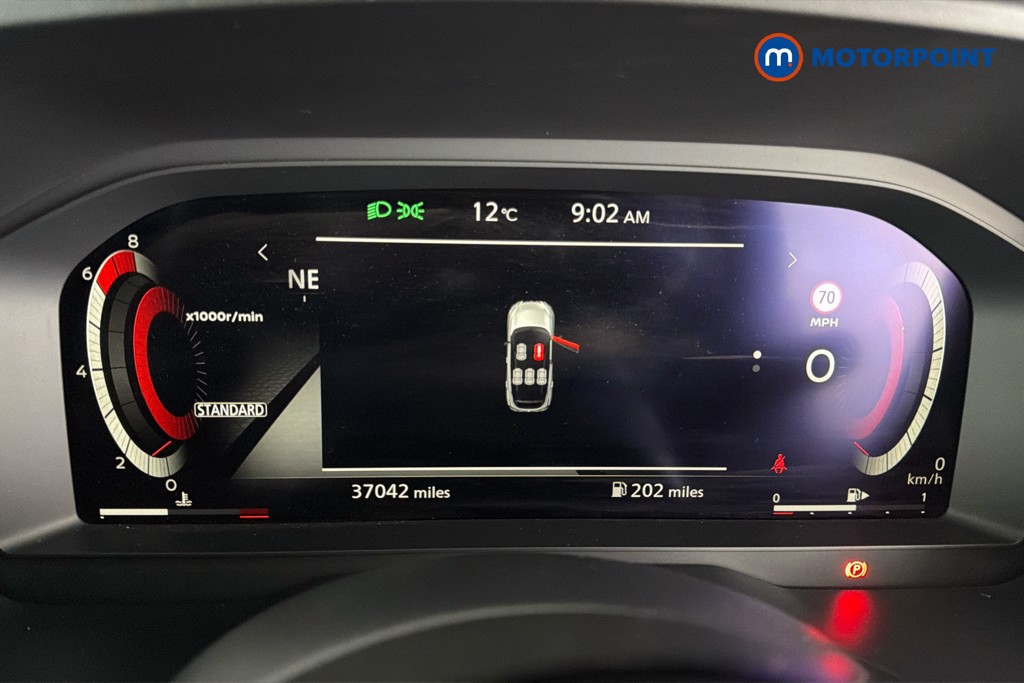 Nissan Qashqai Premiere Edition Manual Petrol SUV - Stock Number (1665776) - 8th supplementary image