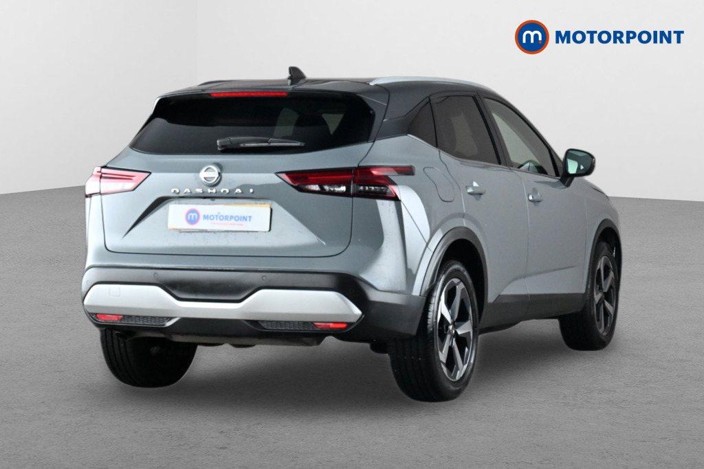 Nissan Qashqai Premiere Edition Manual Petrol SUV - Stock Number (1665776) - Drivers side rear corner