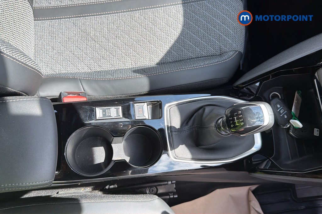Peugeot 2008 Allure Manual Petrol SUV - Stock Number (1665900) - 6th supplementary image