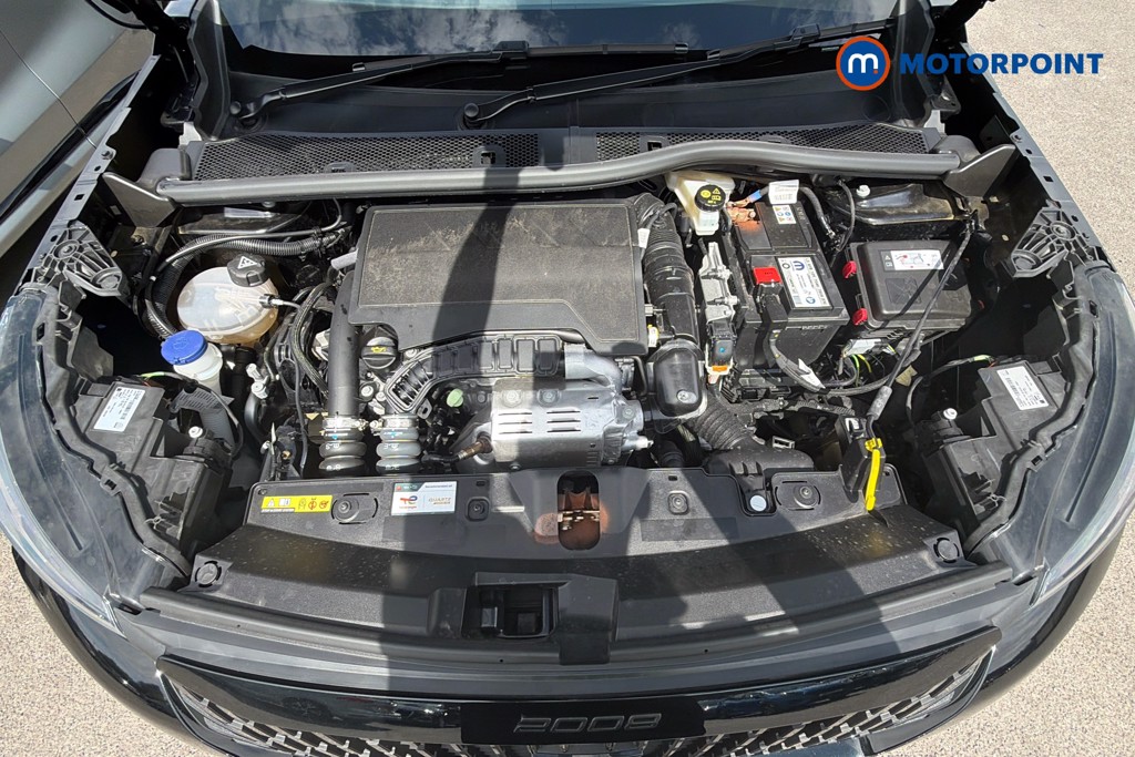 Peugeot 2008 Allure Manual Petrol SUV - Stock Number (1665900) - 9th supplementary image