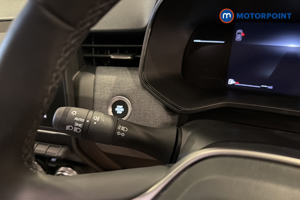 Renault Clio Evolution Automatic Petrol-Electric Hybrid Hatchback - Stock Number (1665953) - 5th supplementary image