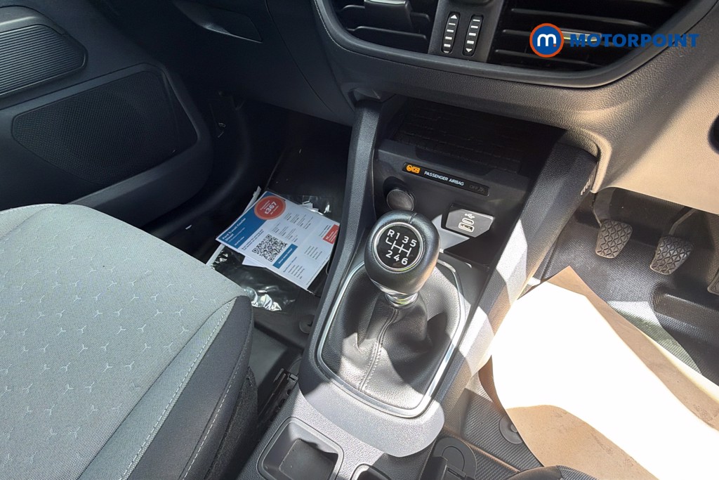 Ford Transit Courier Limited Manual Diesel Panel Van - Stock Number (1666102) - 5th supplementary image