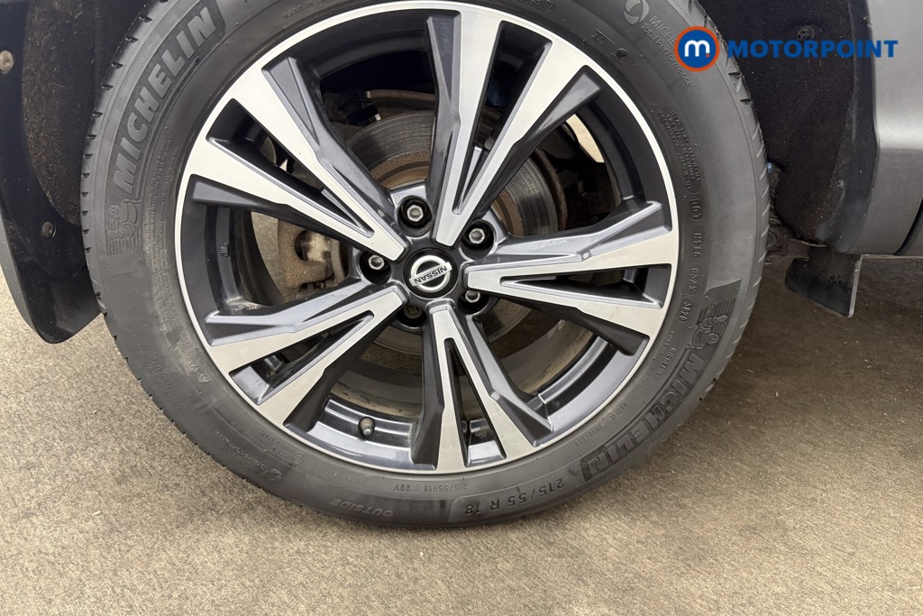 Nissan Qashqai N-Connecta Automatic Petrol SUV - Stock Number (1666576) - 2nd supplementary image