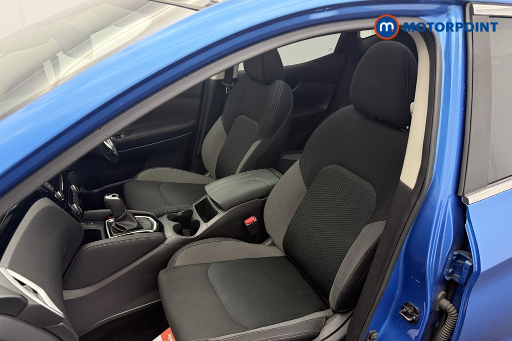 Nissan Qashqai N-Connecta Automatic Petrol SUV - Stock Number (1666576) - 7th supplementary image