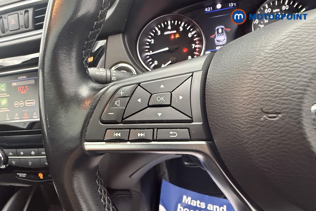 Nissan Qashqai N-Connecta Automatic Petrol SUV - Stock Number (1666576) - 23rd supplementary image