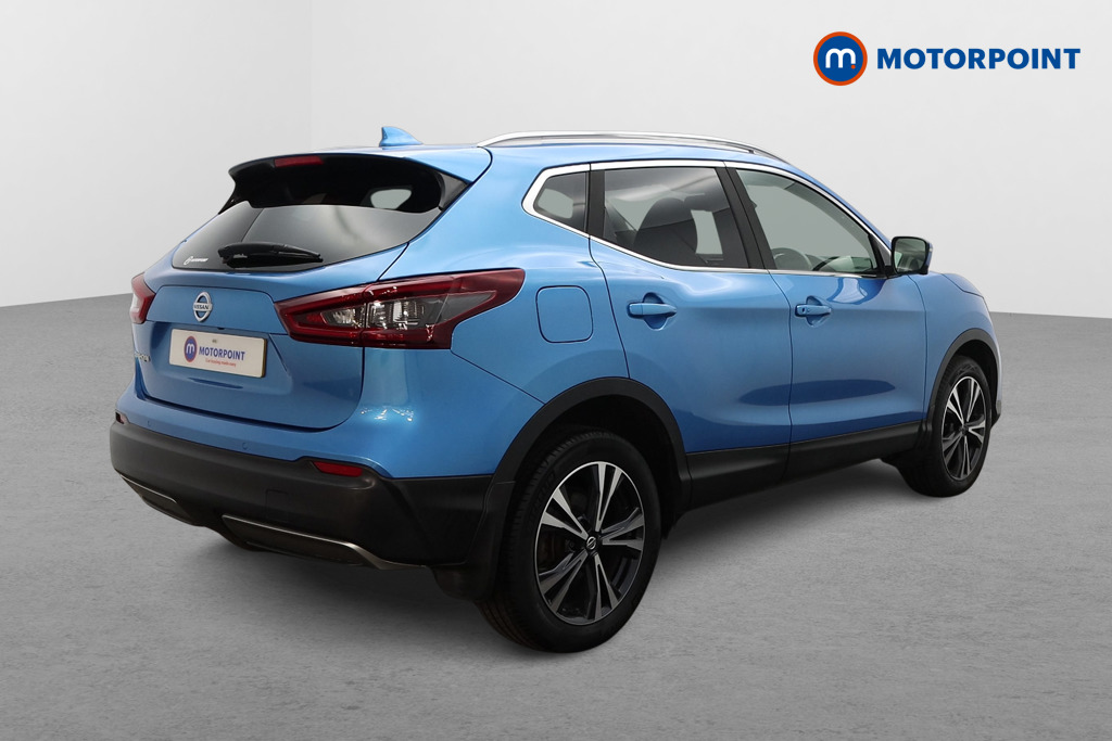 Nissan Qashqai N-Connecta Automatic Petrol SUV - Stock Number (1666576) - Drivers side rear corner