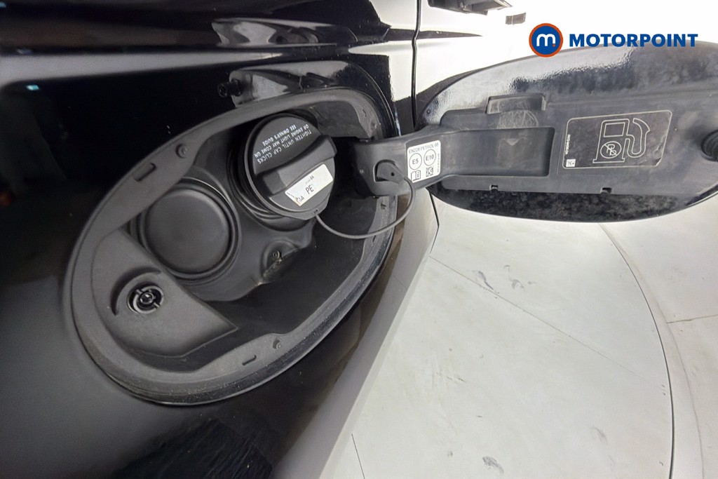 Land Rover Range Rover Evoque S Automatic Petrol SUV - Stock Number (1666616) - 41st supplementary image
