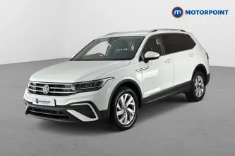 Volkswagen Tiguan Allspace Life Automatic Petrol SUV - Stock Number (1666943) - Passenger side front corner