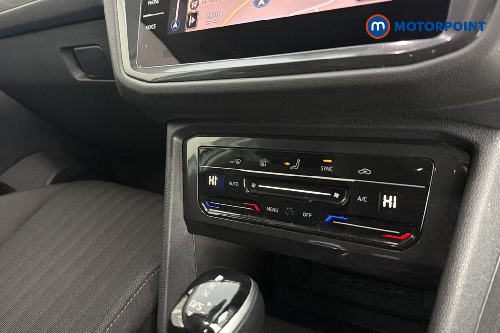 Volkswagen Tiguan Allspace Life Automatic Petrol SUV - Stock Number (1666943) - 12th supplementary image
