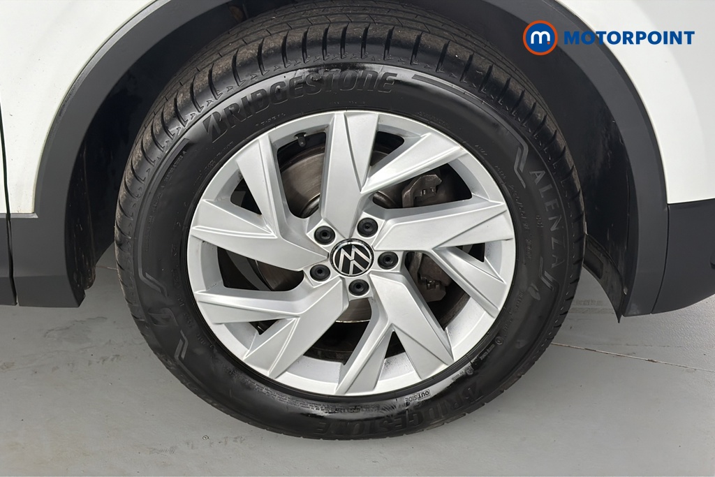 Volkswagen Tiguan Allspace Life Automatic Petrol SUV - Stock Number (1666943) - 47th supplementary image
