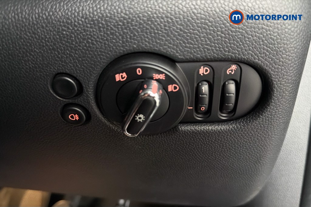 Mini Hatchback Cooper S Classic Manual Petrol Hatchback - Stock Number (1667122) - 18th supplementary image