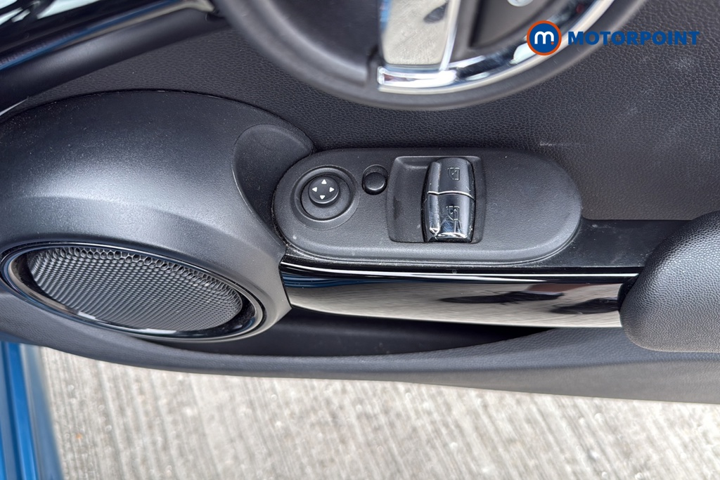 Mini Hatchback Cooper Sport Manual Petrol Hatchback - Stock Number (1667133) - 19th supplementary image