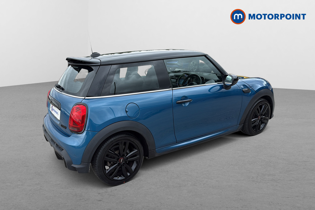 Mini Hatchback Cooper Sport Manual Petrol Hatchback - Stock Number (1667133) - Passenger side rear corner