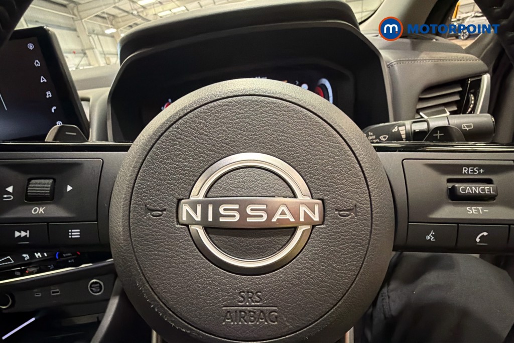 Nissan X-Trail N-Connecta Automatic Petrol SUV - Stock Number (1667136) - 5th supplementary image
