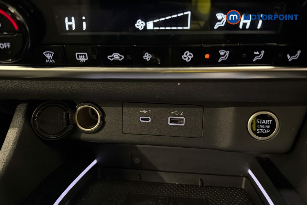 Nissan X-Trail N-Connecta Automatic Petrol SUV - Stock Number (1667136) - 17th supplementary image
