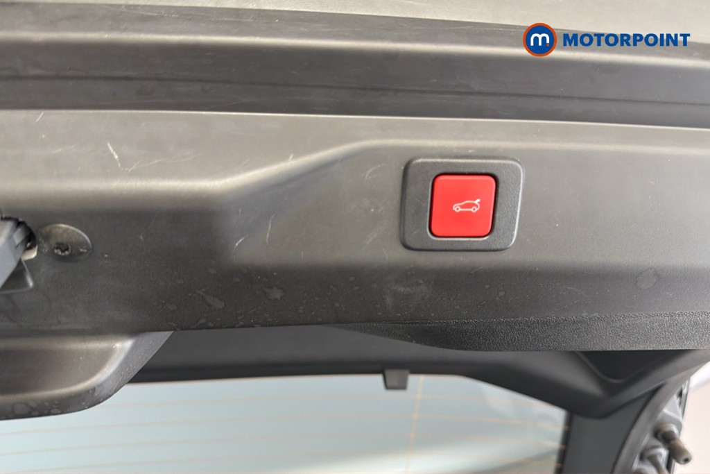 Peugeot 3008 GT Automatic Petrol SUV - Stock Number (1667174) - 35th supplementary image