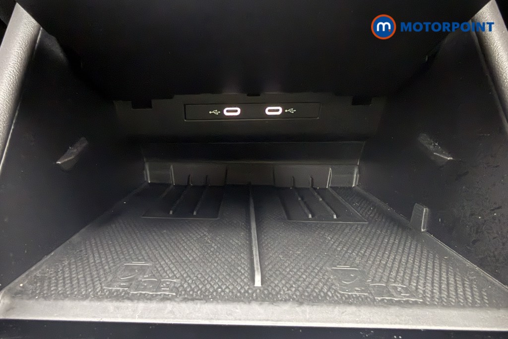 Volkswagen Tayron R-Line Automatic Petrol SUV - Stock Number (1667180) - 36th supplementary image