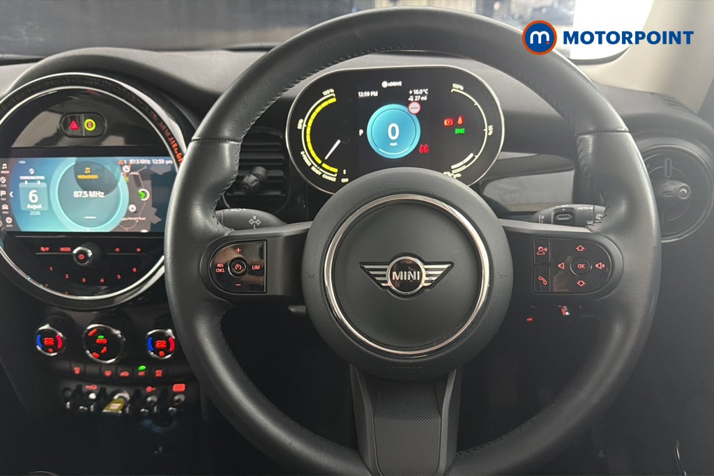 Mini Hatchback Cooper S Level 1 Automatic Electric Hatchback - Stock Number (1667477) - 2nd supplementary image