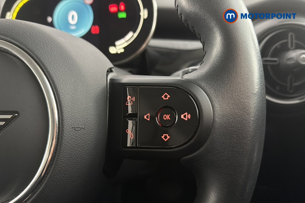 Mini Hatchback Cooper S Level 1 Automatic Electric Hatchback - Stock Number (1667477) - 3rd supplementary image