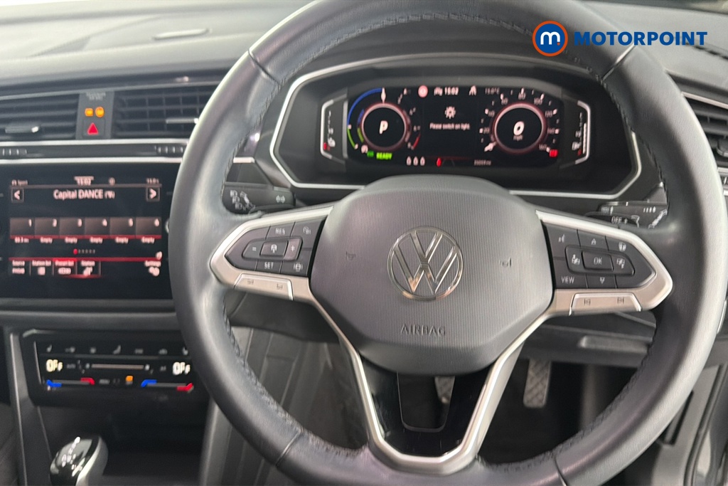 Volkswagen Tiguan Elegance Automatic Petrol Plug-In Hybrid SUV - Stock Number (1667488) - 2nd supplementary image