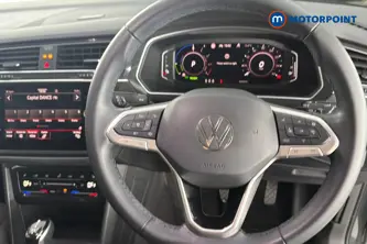 Volkswagen Tiguan Elegance Automatic Petrol Plug-In Hybrid SUV - Stock Number (1667488) - 2nd supplementary image