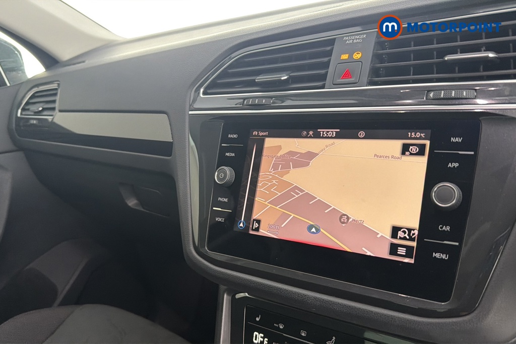 Volkswagen Tiguan Elegance Automatic Petrol Plug-In Hybrid SUV - Stock Number (1667488) - 9th supplementary image