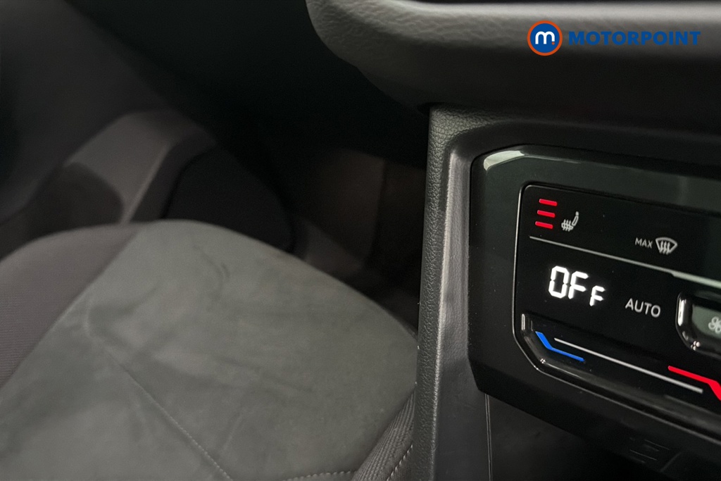 Volkswagen Tiguan Elegance Automatic Petrol Plug-In Hybrid SUV - Stock Number (1667488) - 14th supplementary image