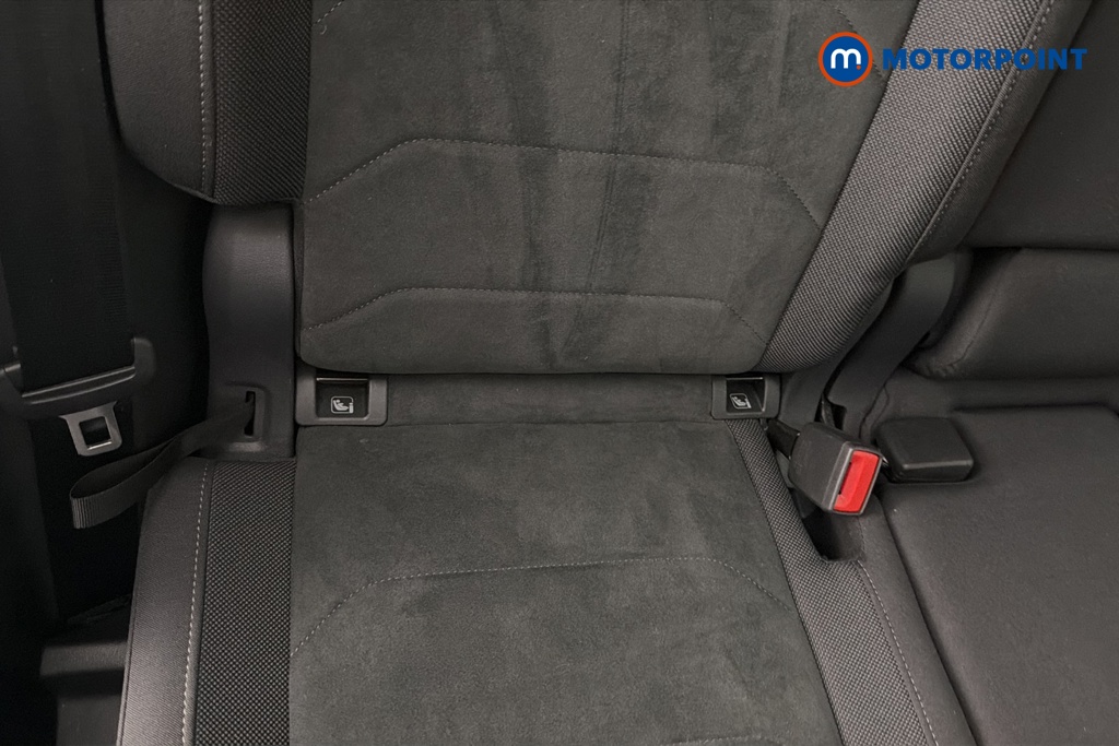 Volkswagen Tiguan Elegance Automatic Petrol Plug-In Hybrid SUV - Stock Number (1667488) - 27th supplementary image