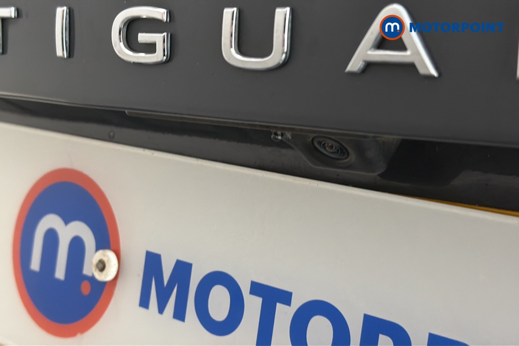 Volkswagen Tiguan Elegance Automatic Petrol Plug-In Hybrid SUV - Stock Number (1667488) - 37th supplementary image