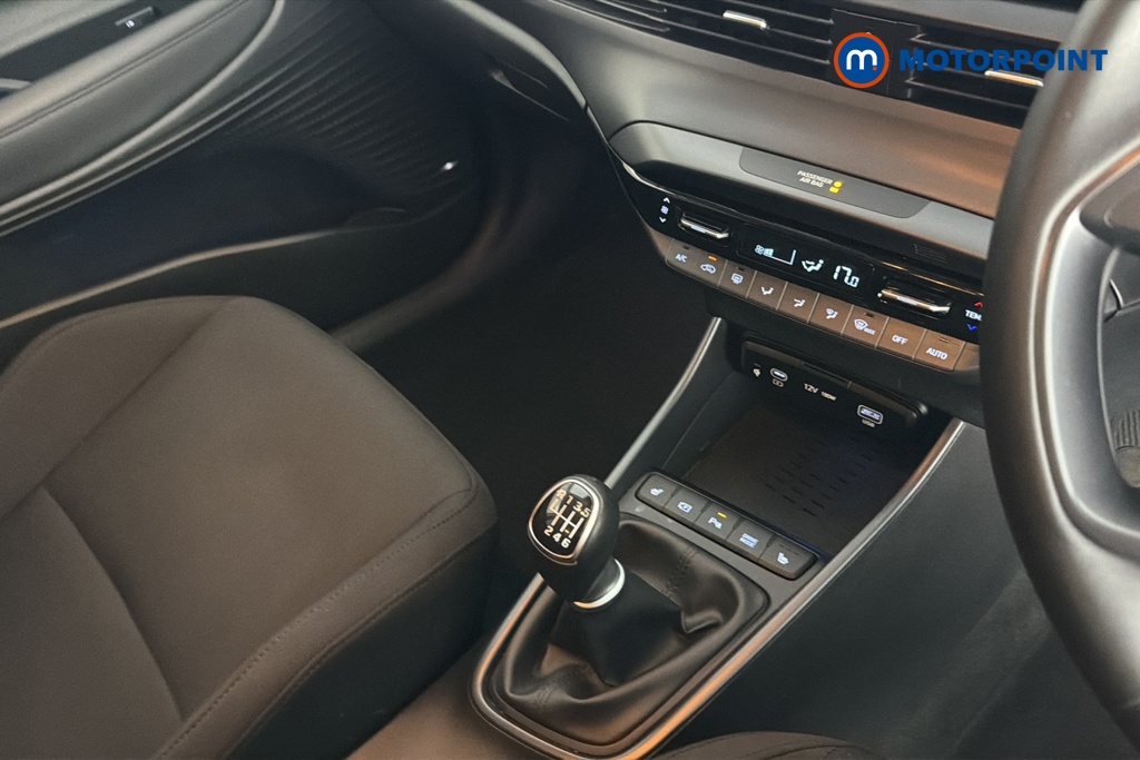 Hyundai Bayon Ultimate Manual Petrol SUV - Stock Number (1667503) - 15th supplementary image
