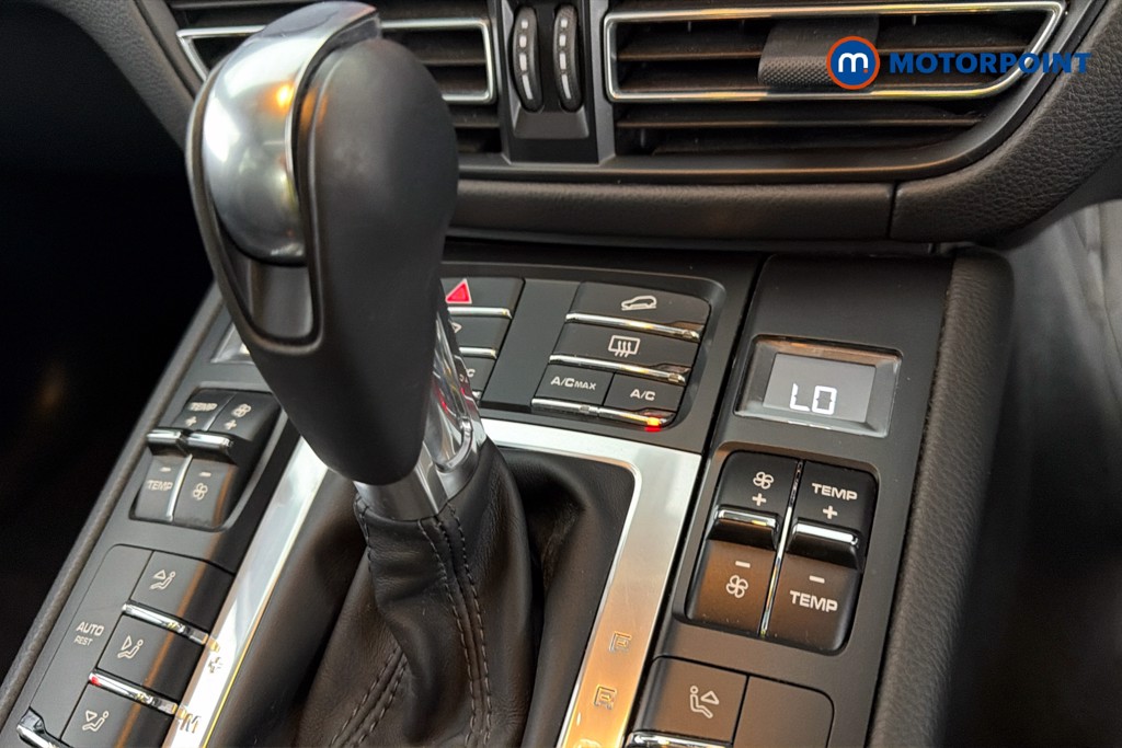 Porsche Macan S Automatic Petrol SUV - Stock Number (1667515) - 12th supplementary image