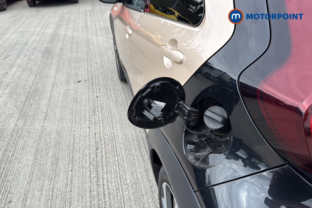 Toyota Aygo X Edge Manual Petrol Hatchback - Stock Number (1667761) - 41st supplementary image