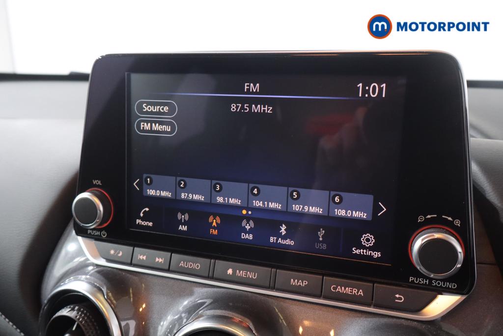 Nissan Juke Tekna Manual Petrol SUV - Stock Number (1652202) - 7th supplementary image