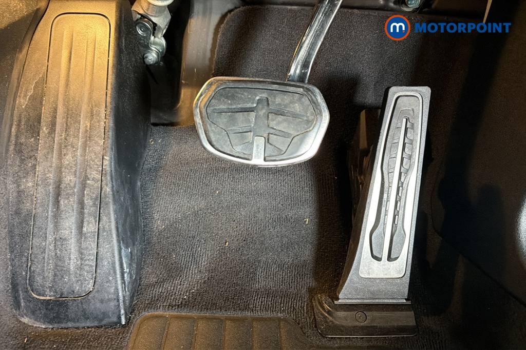 BMW 2 Series M235i Automatic Petrol Saloon - Stock Number (1653759) - 24th supplementary image