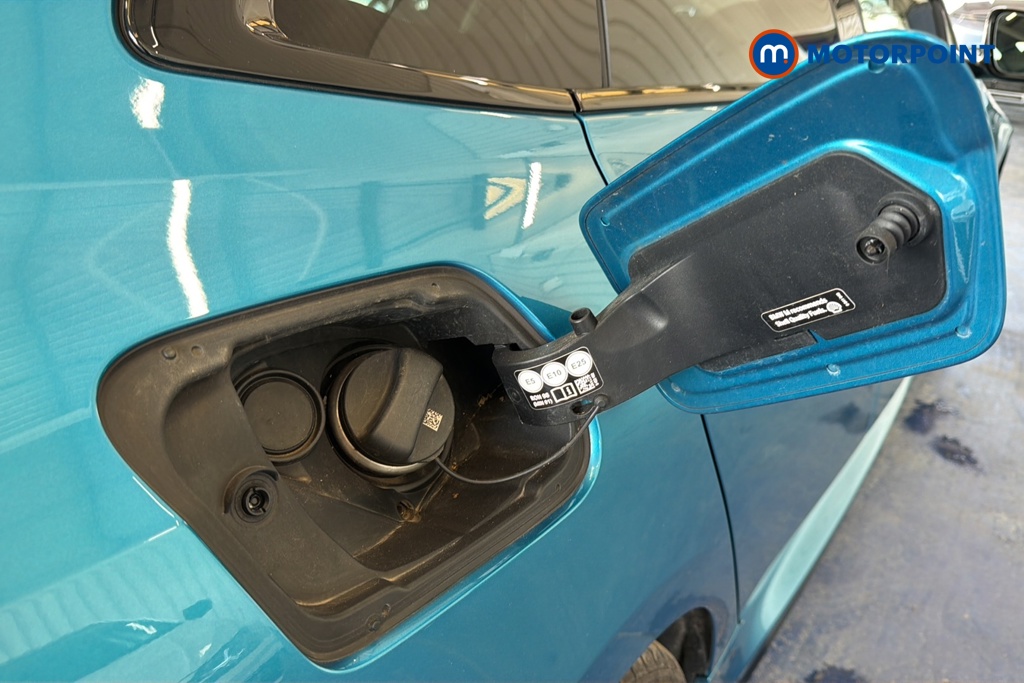 BMW 2 Series M235i Automatic Petrol Saloon - Stock Number (1653759) - 41st supplementary image