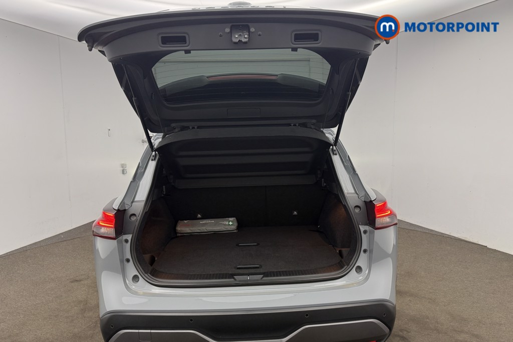 Nissan Qashqai N-Connecta Automatic Petrol-Electric Hybrid SUV - Stock Number (1654325) - 13th supplementary image