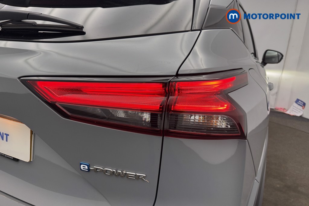 Nissan Qashqai N-Connecta Automatic Petrol-Electric Hybrid SUV - Stock Number (1654325) - 16th supplementary image