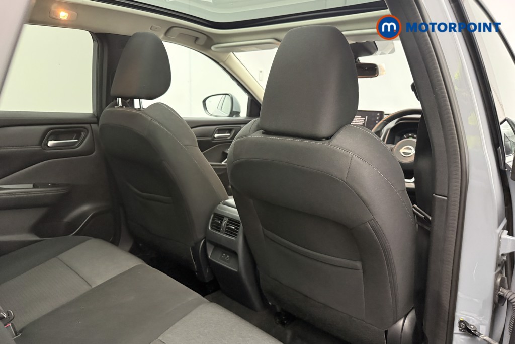 Nissan Qashqai N-Connecta Automatic Petrol-Electric Hybrid SUV - Stock Number (1654325) - 18th supplementary image