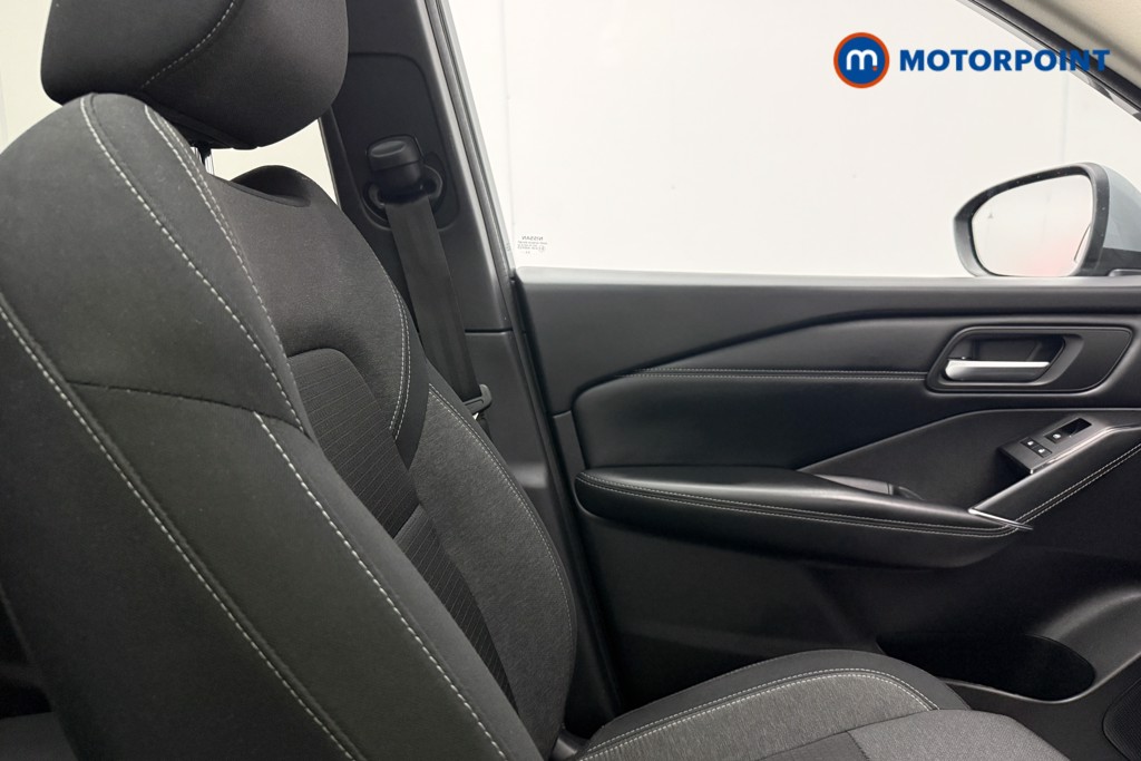 Nissan Qashqai N-Connecta Automatic Petrol-Electric Hybrid SUV - Stock Number (1654325) - 46th supplementary image
