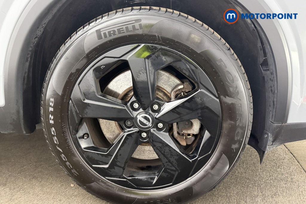Nissan Qashqai N-Connecta Automatic Petrol-Electric Hybrid SUV - Stock Number (1654325) - 49th supplementary image