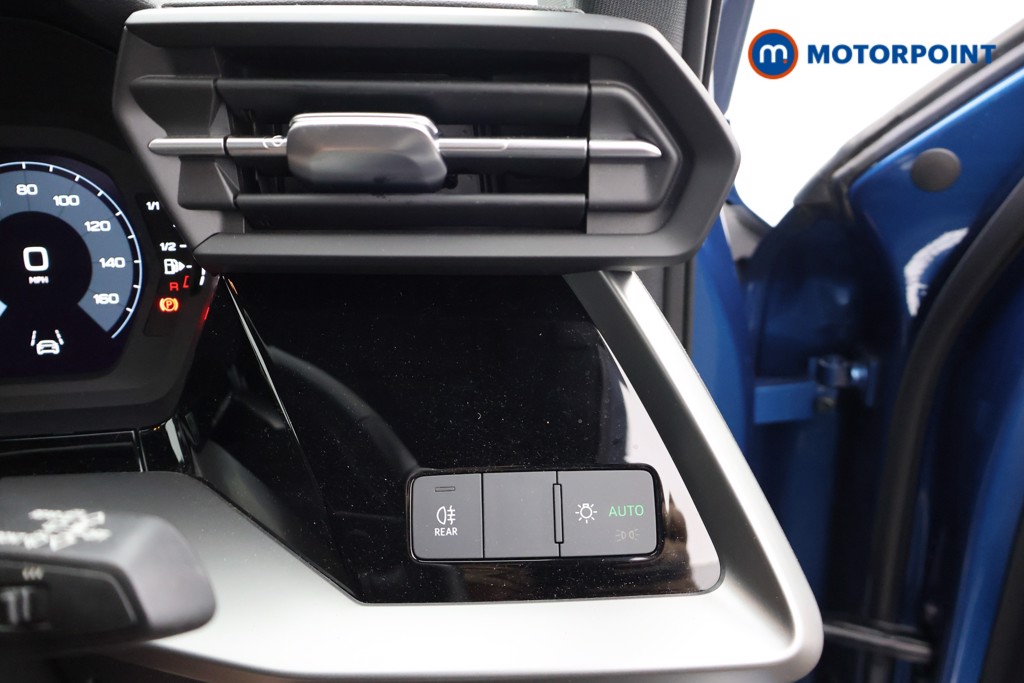 Audi A3 Sport Automatic Petrol Hatchback - Stock Number (1654550) - 7th supplementary image