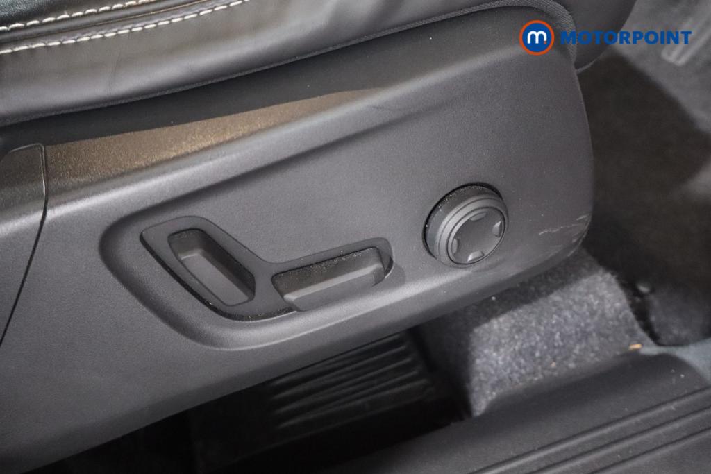 Volvo Xc40 R Design Pro Automatic Diesel SUV - Stock Number (1654703) - 15th supplementary image
