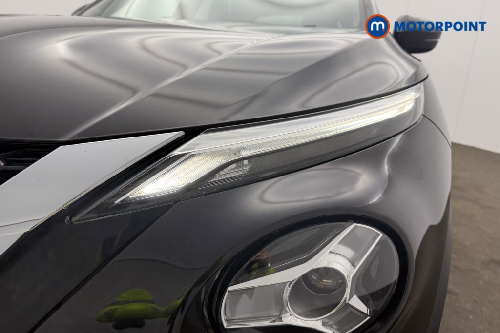 Nissan Juke N-Connecta Manual Petrol SUV - Stock Number (1656238) - 4th supplementary image