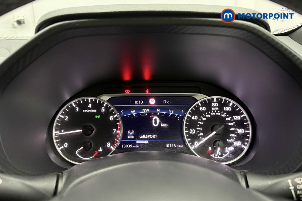 Nissan Juke N-Connecta Manual Petrol SUV - Stock Number (1656238) - 27th supplementary image