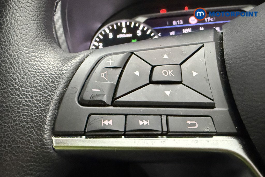 Nissan Juke N-Connecta Manual Petrol SUV - Stock Number (1656238) - 38th supplementary image